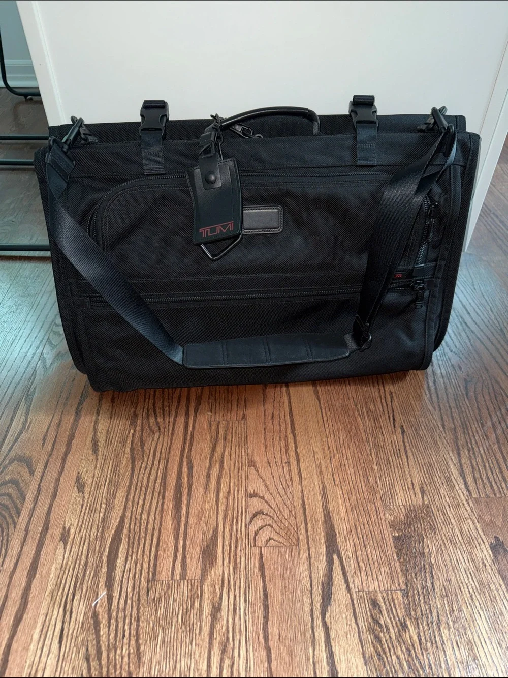 Tumi alpha 3 tri-fold garment Bag